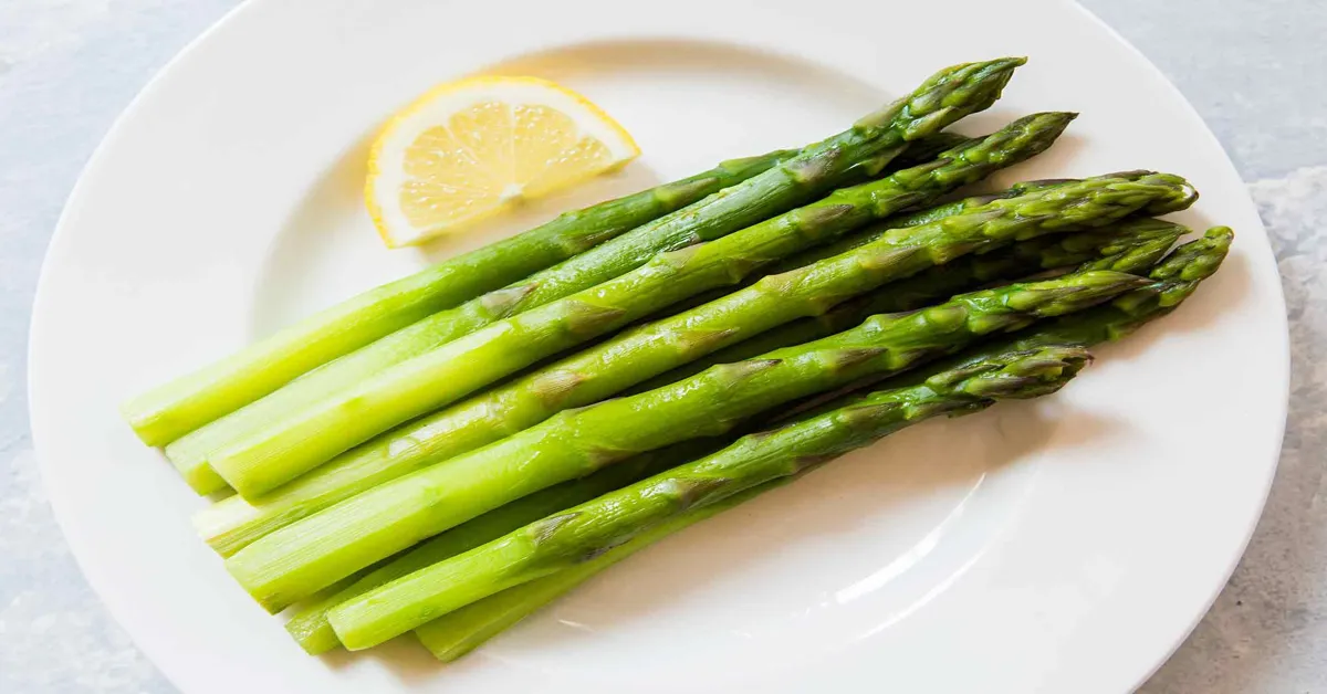 cook asparagus on stove