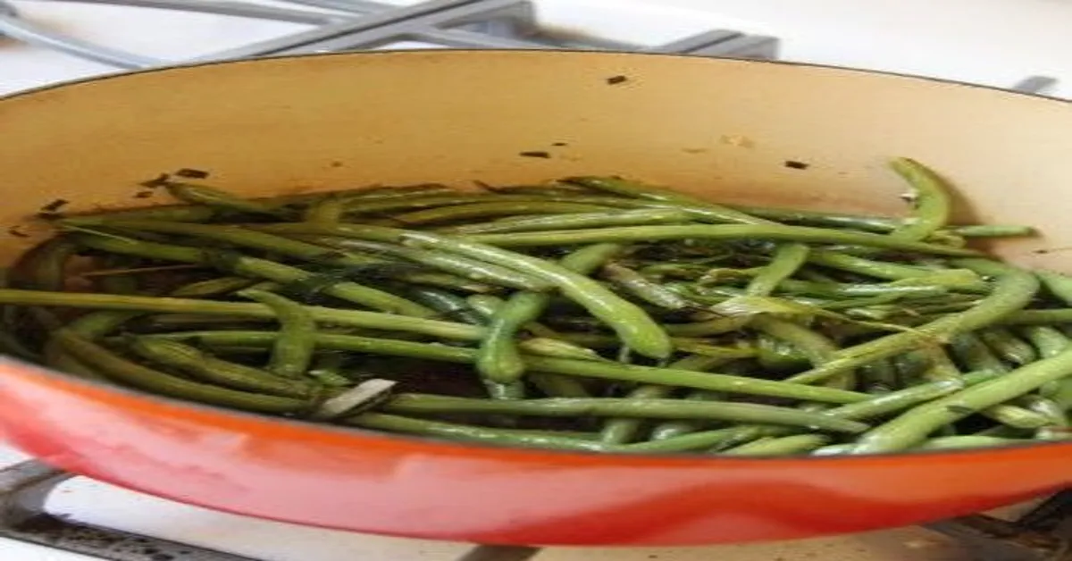 dutch oven green beans