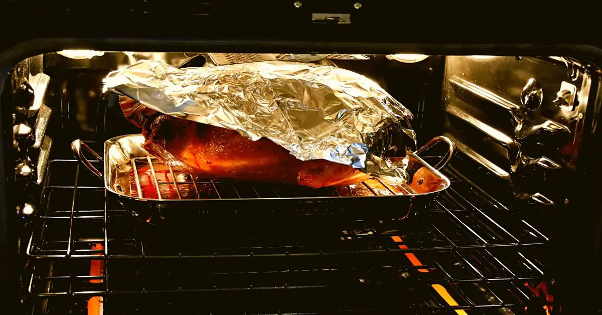 what oven temp to keep turkey warm